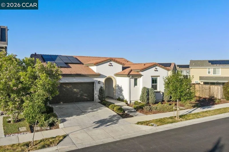 Photo 2 of 6808 Verbena St