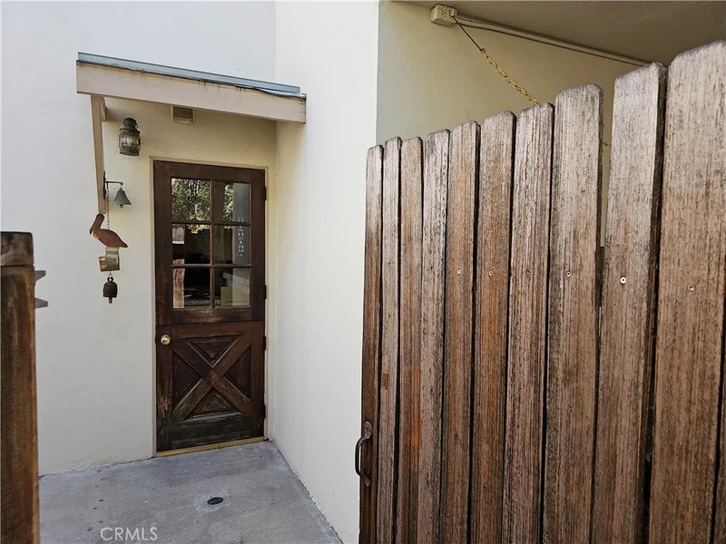 526 Park Avenue D photo 2