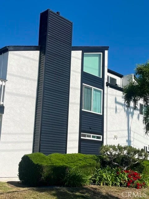 17692 Cameron Lane 102