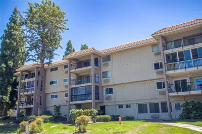 3241 San Amadeo 3C photo 2