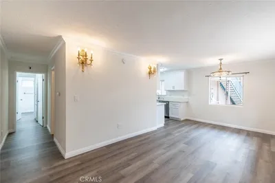 6520 Shirley Avenue 3 photo 2