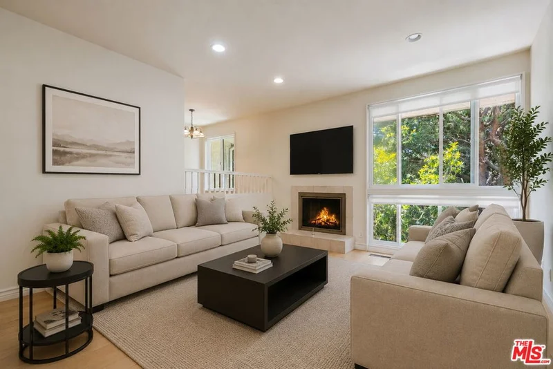 17241 Palisades Circle