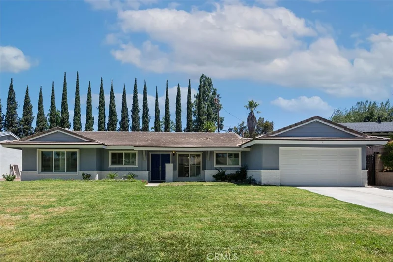 6336 Glen Aire Avenue