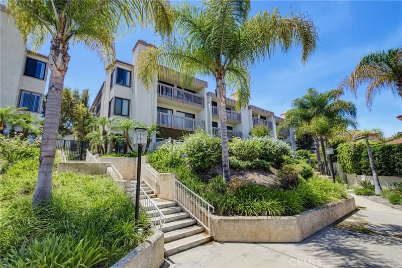 1833 Caddington Drive 70