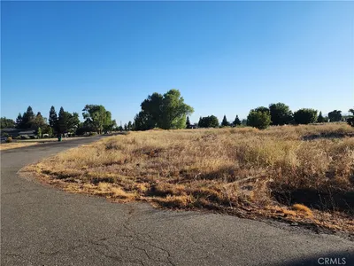 6150 County Road 200 photo 2
