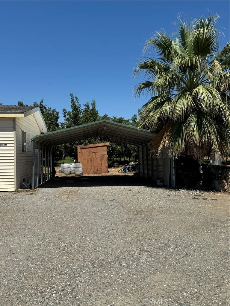 22720 Thomes photo 2