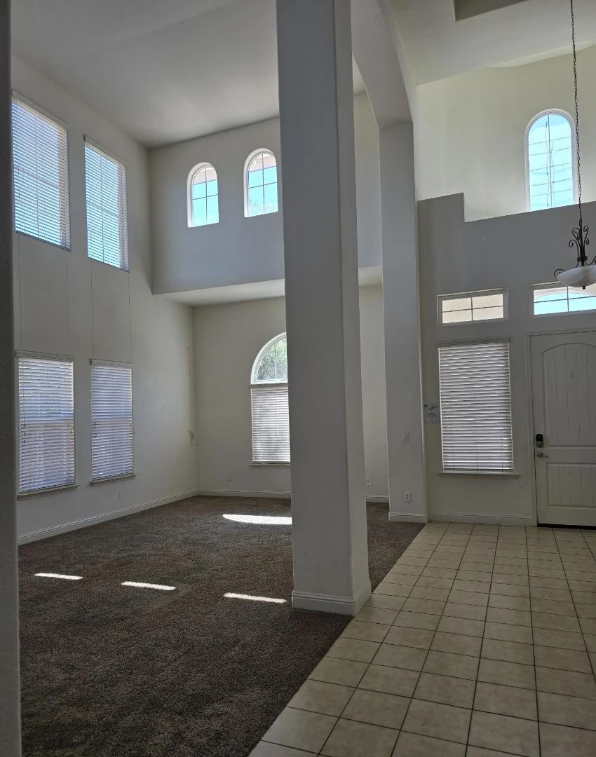Interior 2