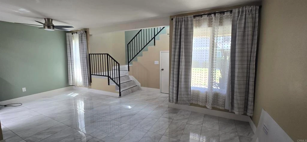 Interior 3