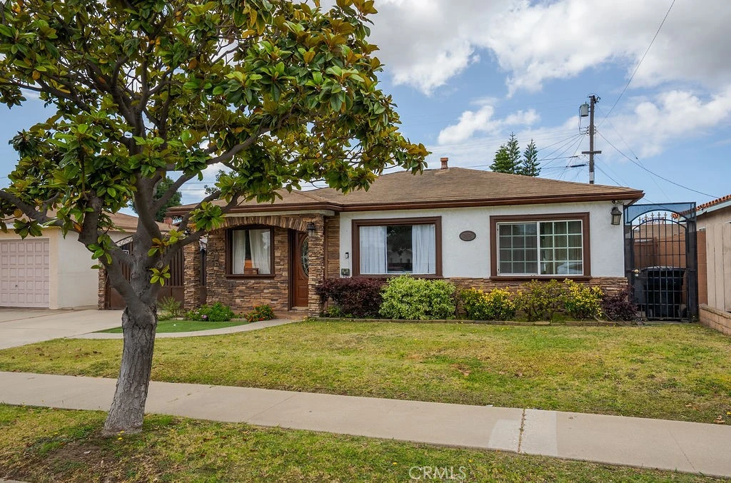 Interior 2