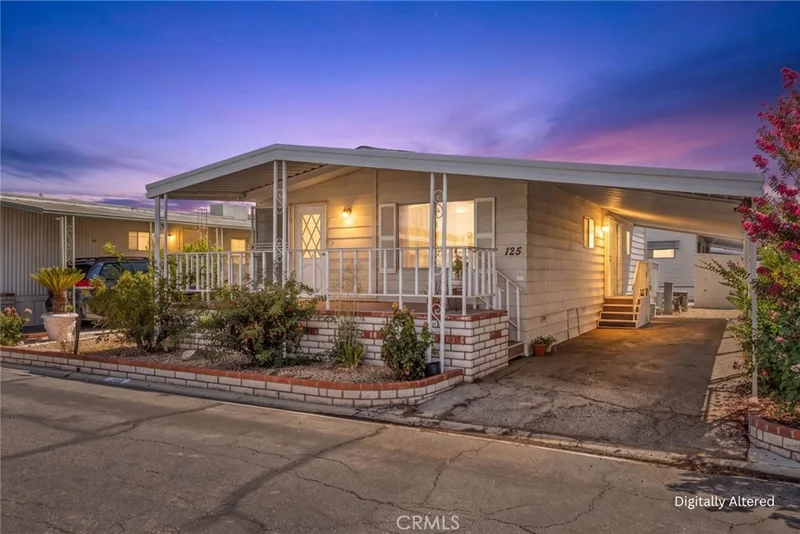 Photo 2 of 2205 W Acacia Avenue 125