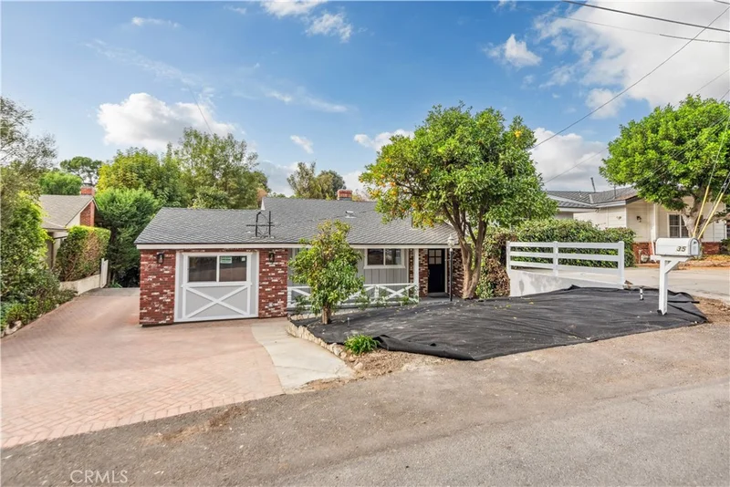 35 Buckskin Lane