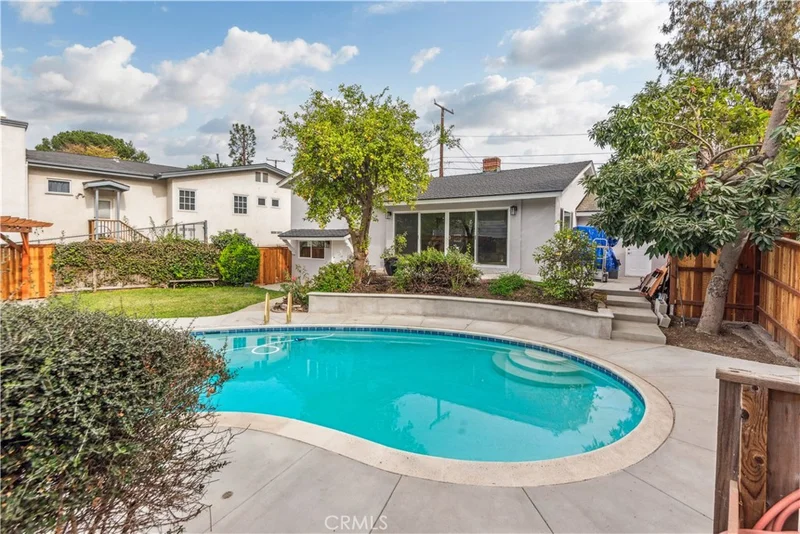 35 Buckskin Lane photo 2
