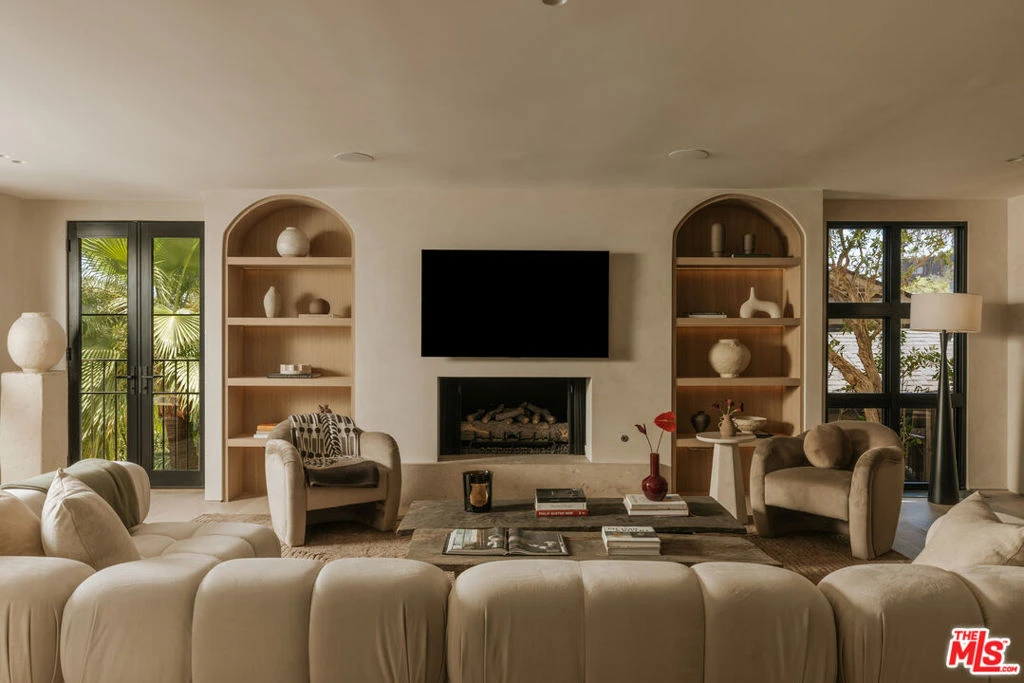 Interior 1