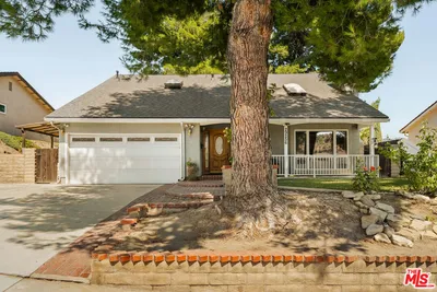 29256 Snapdragon Place photo 2