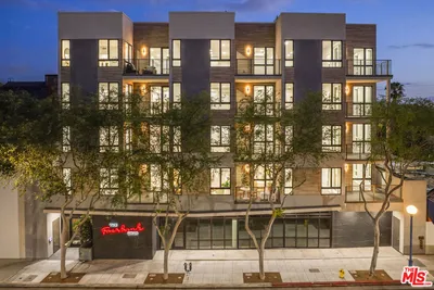 7428 Santa Monica Boulevard 308 photo 2