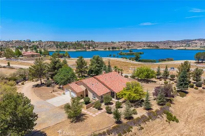 41810 Lakefront Drive photo 2