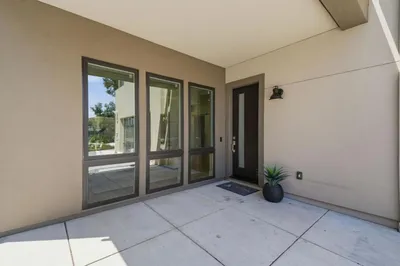 826 W Olive Avenue photo 2