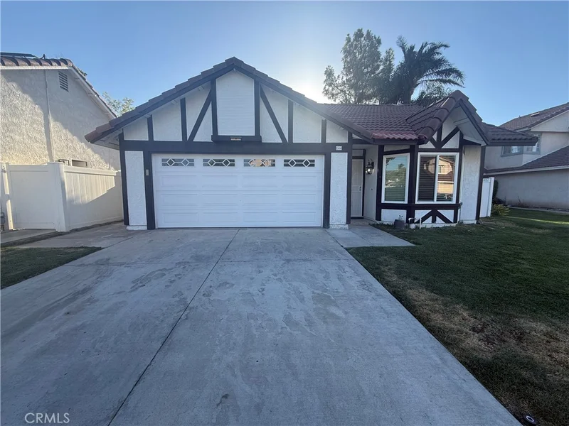 144 N Plymouth