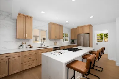 15550 Otsego Street photo 2