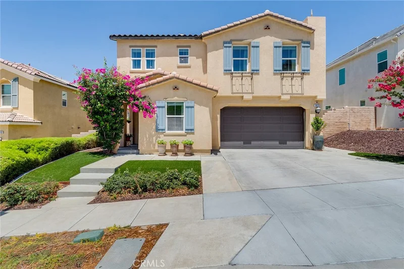 Photo 2 of 11872 Bellrose Court