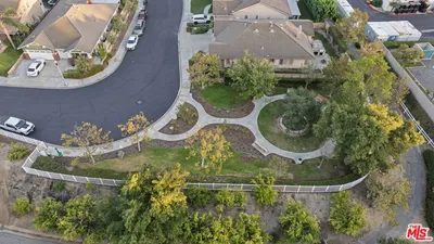 5711 Citrus Ranch Circle photo 2