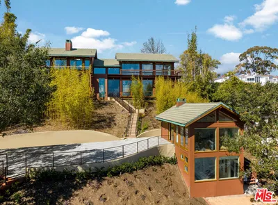 785 Napoli Drive