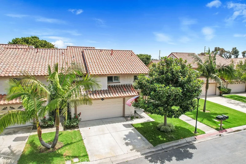 Photo 2 of 20932 Coastview Lane