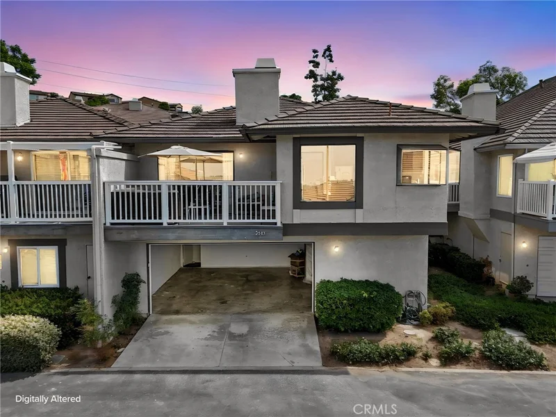 2475 Woodfield