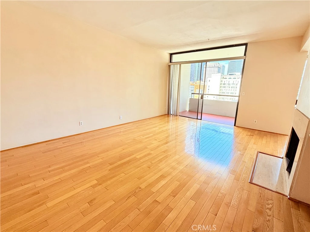 Interior 2