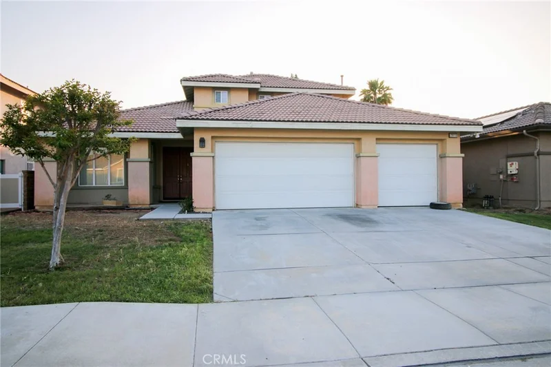 29113 Peppergrass Avenue photo 2