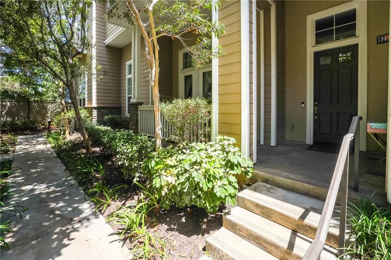 6251 Pacific Pointe Drive 17 photo 2