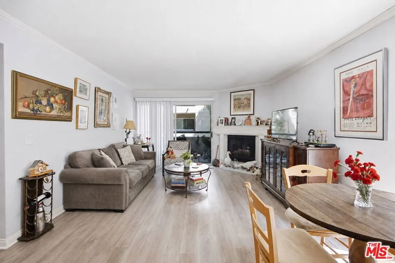 Photo 2 of 5535 Canoga Avenue 115