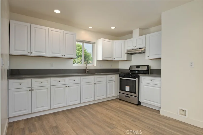 12516 San Fernando 2