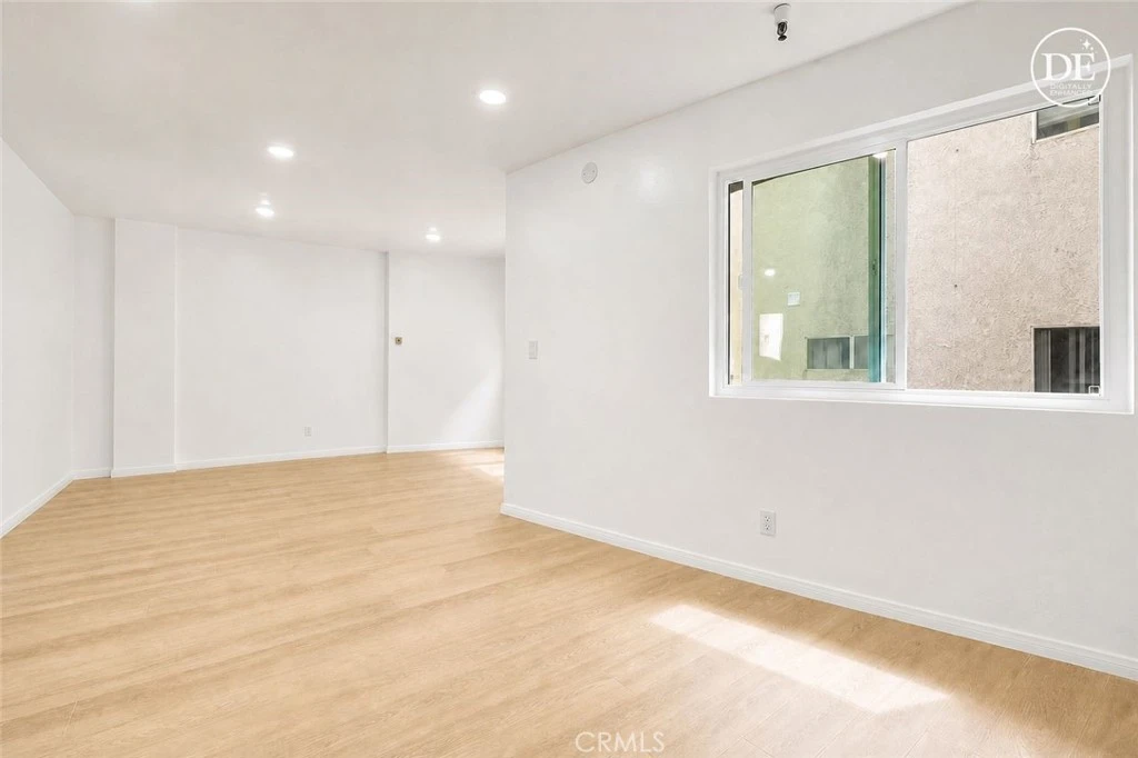Interior 2