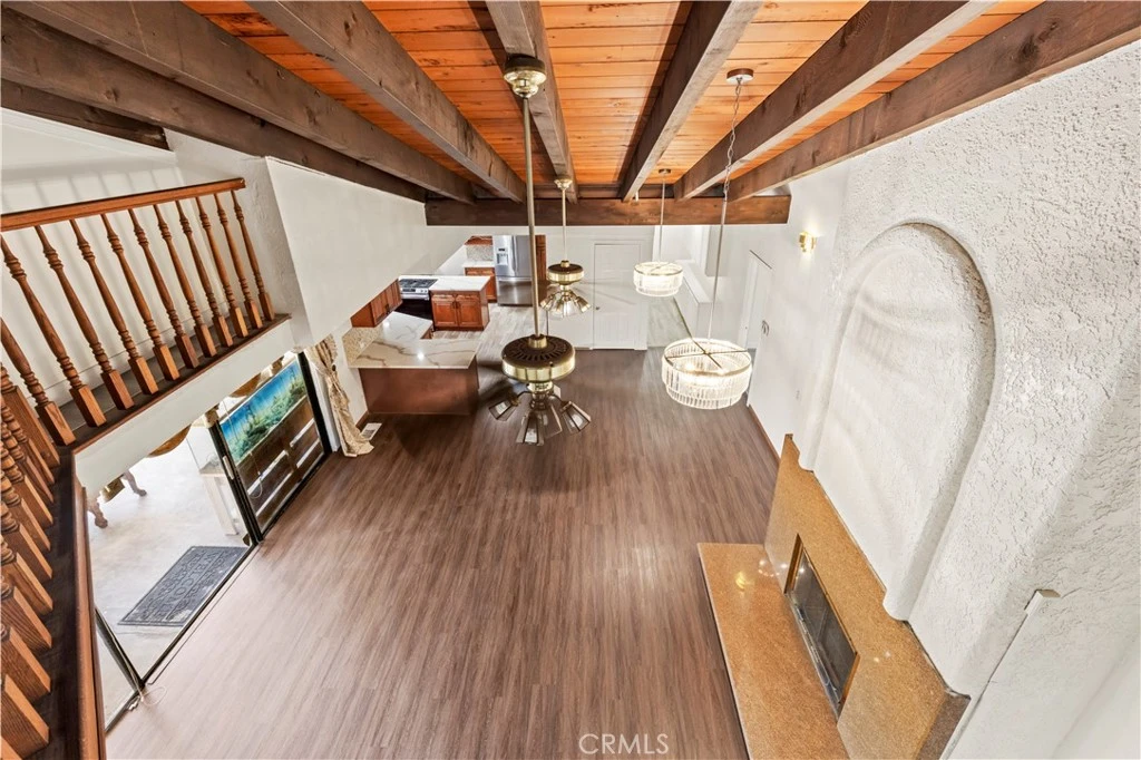 Interior 3