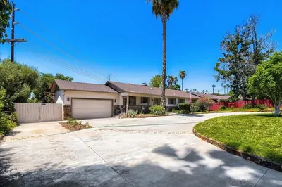 740 El Rancho Drive
