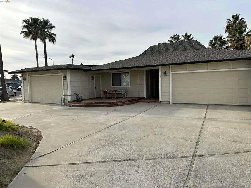 1472 willow lake road