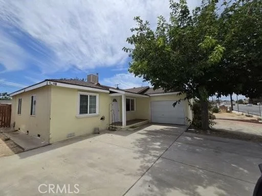 Photo 2 of 1510 E Avenue R