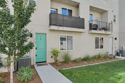 5212 Beachfront Cove Street 37 photo 2