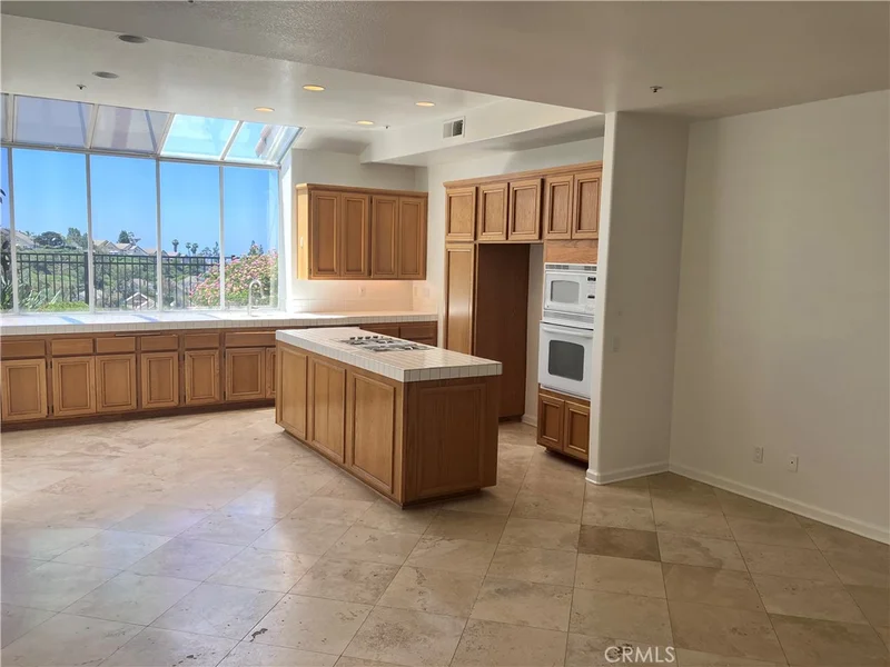 6609 E Pinnacle Pointe photo 2