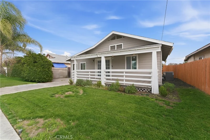 332 S Ramona