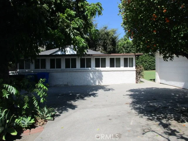 471 Woodward photo 2