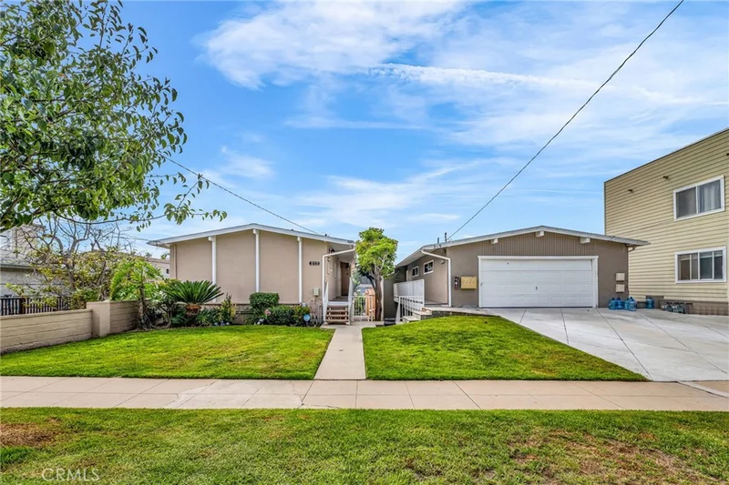 217 N Juanita B