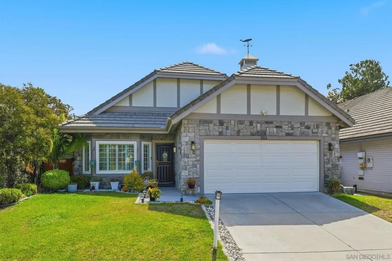 901 Rose Arbor Drive