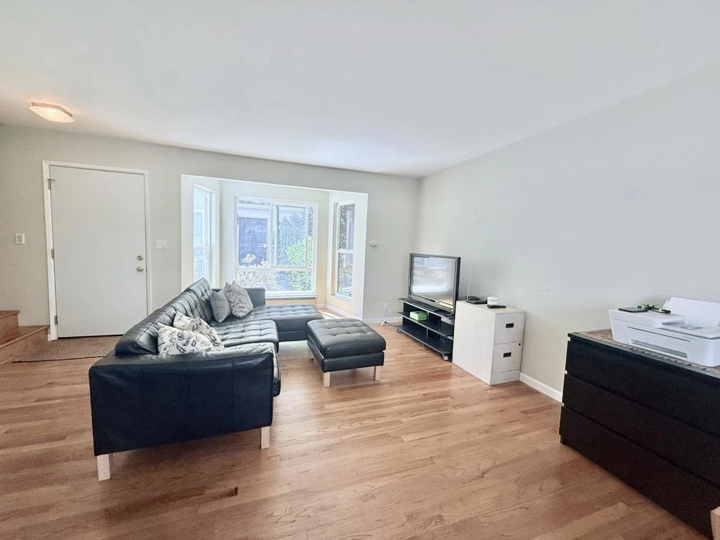Interior 2