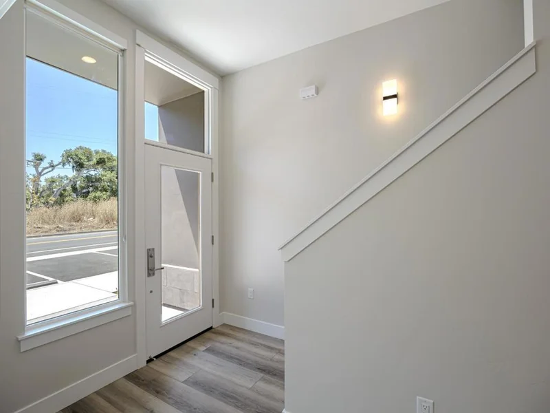 Photo 2 of 101 Aptos Village Way 1