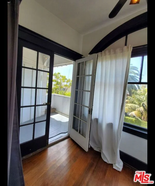 30 Dudley Avenue 7 photo 2