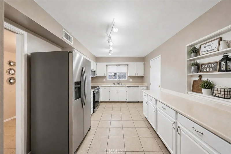 Photo 2 of 26106 Pine Valley Rd