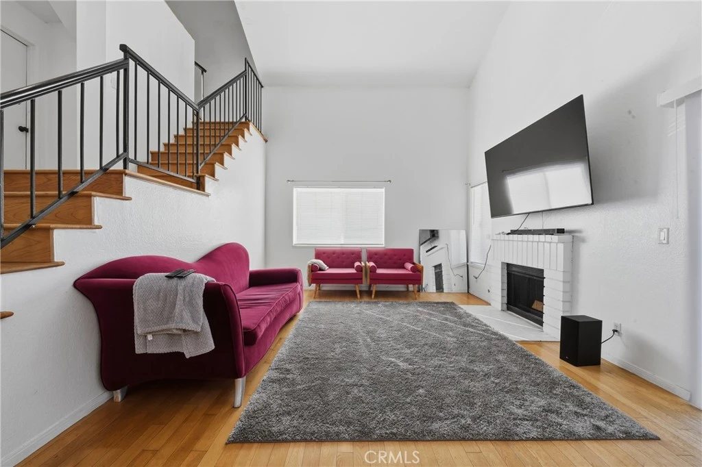 Interior 3