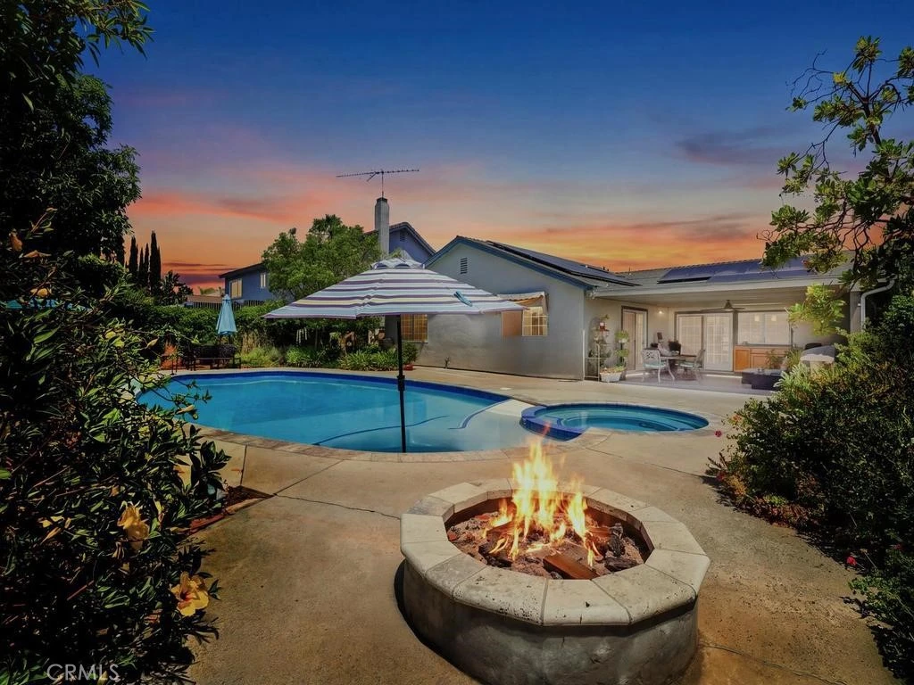 Interior 1